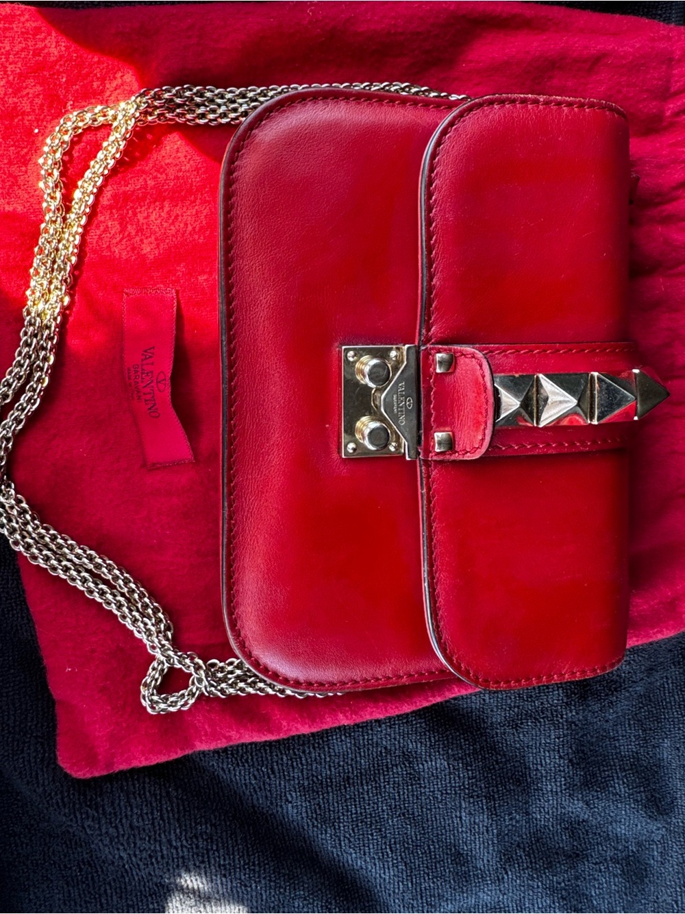 Valentino Red Leather Rockstud Chain Crossbody Bag - Picture 2 of 3